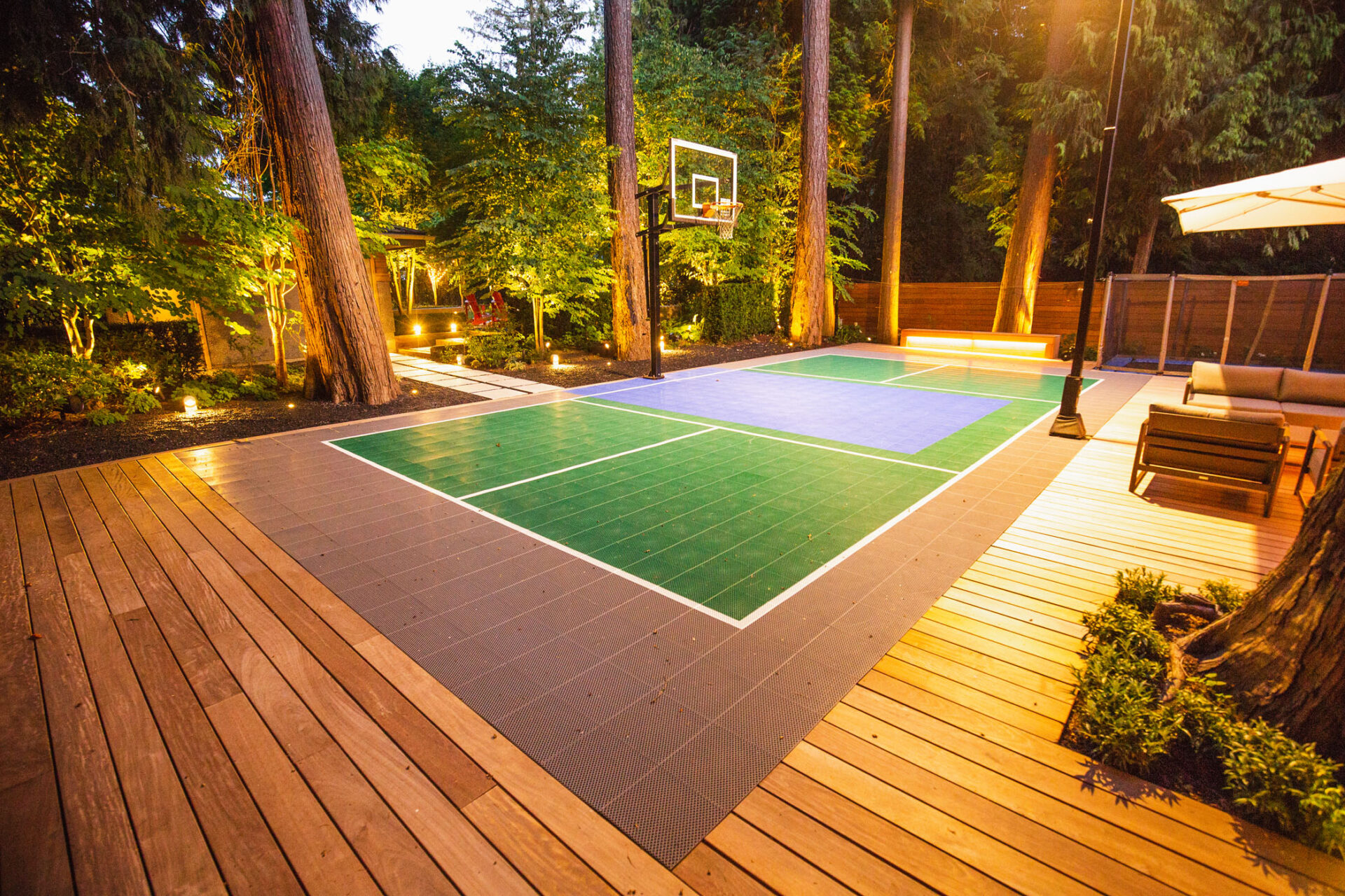 What is the⭐best wood for decks in Canada?